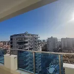 Yekta Trade Center Апартаменти Аланія