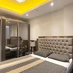 Yekta Trade Center Апартаменти Аланія