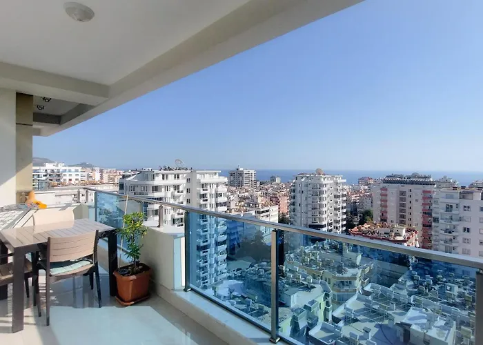 Yekta Trade Center *