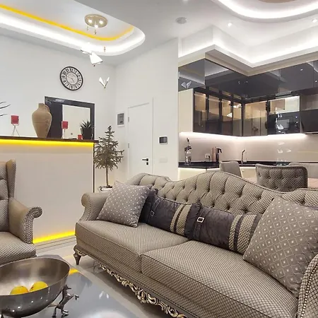 Yekta Trade Center * Αλάνια