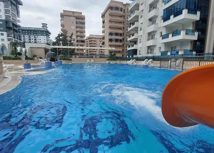 Yekta Trade Center * Αλάνια