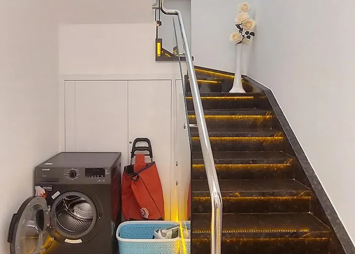 Yekta Trade Center * Αλάνια